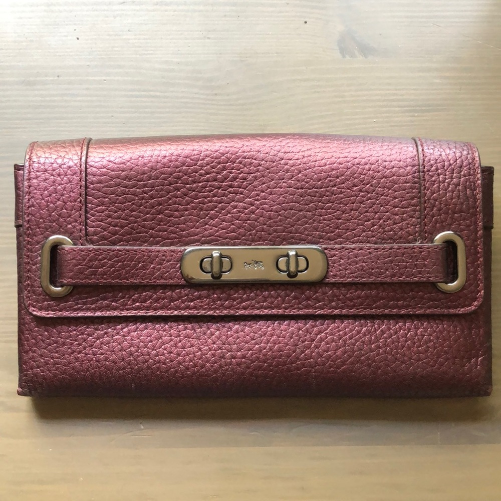 Coach Swagger Wallet